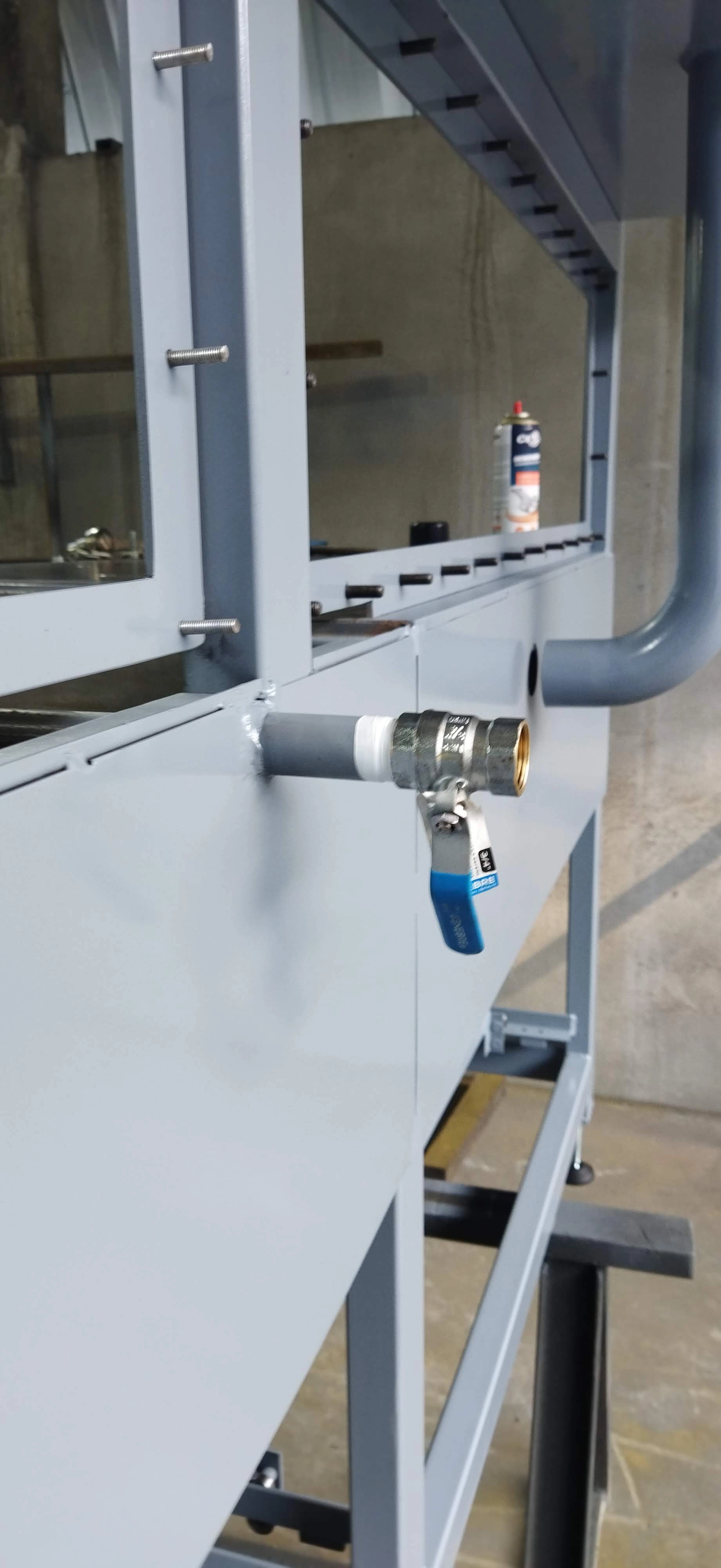 Bancada metálica modelo 19