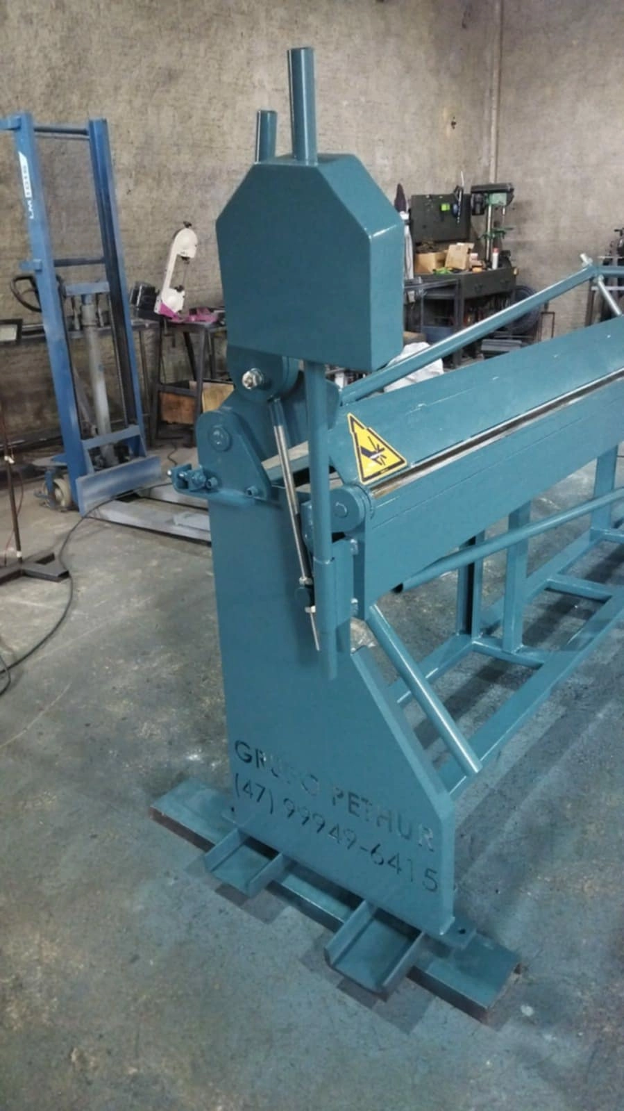 Dobradeira industrial modelo 3