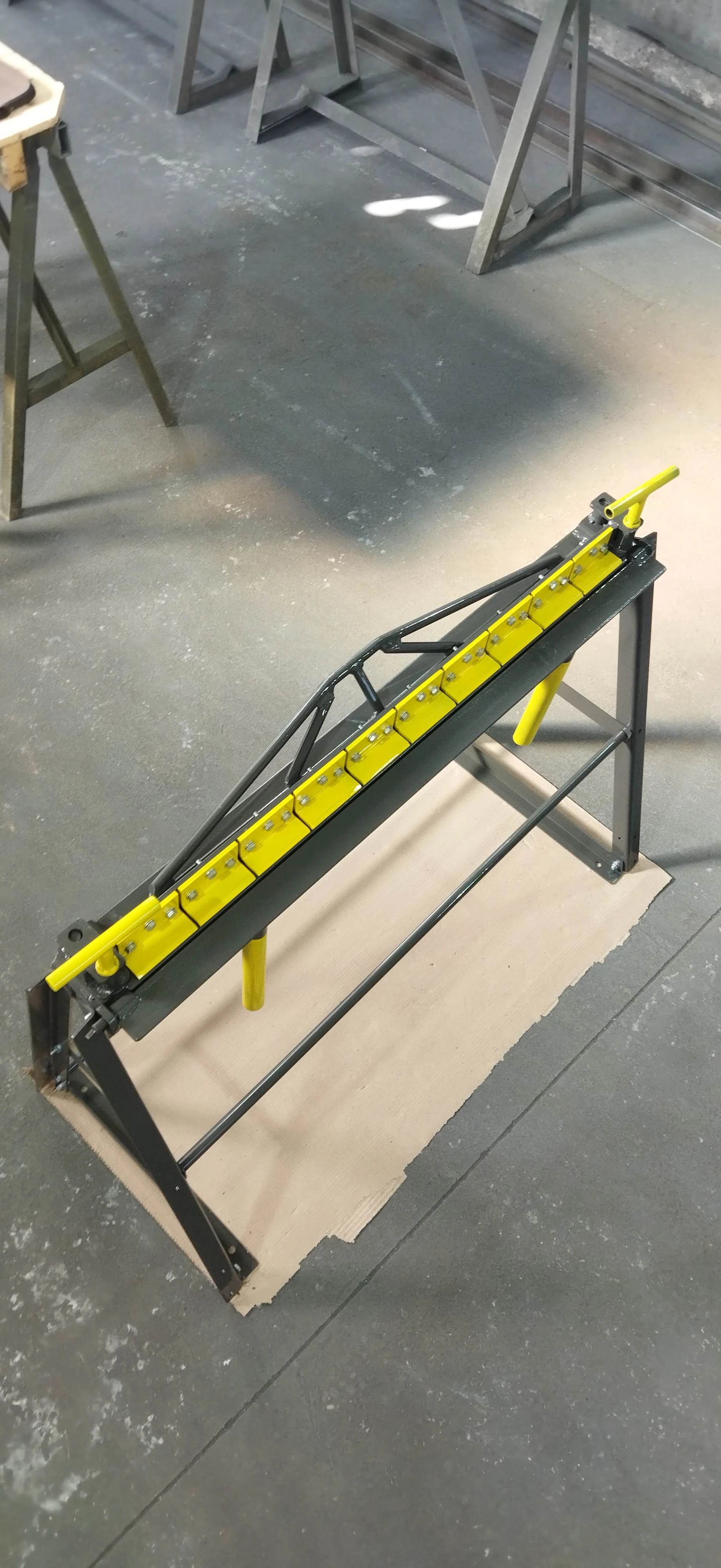 Dobradeira industrial modelo 3